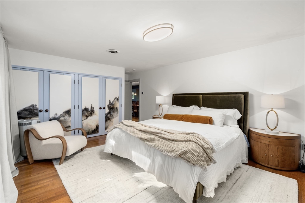 60 Rolling Ln, Weston