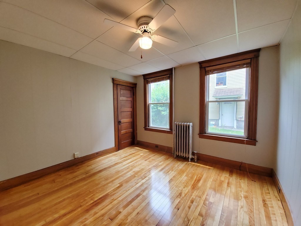 21 Hitchcock Rd, Worcester