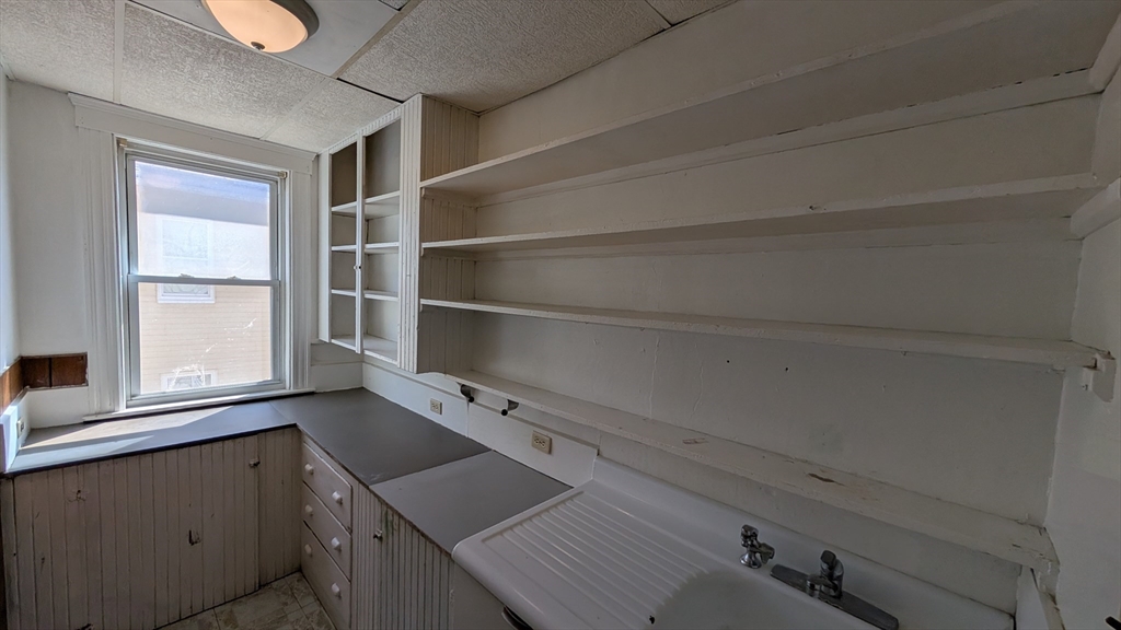 21 Hitchcock Rd, Worcester