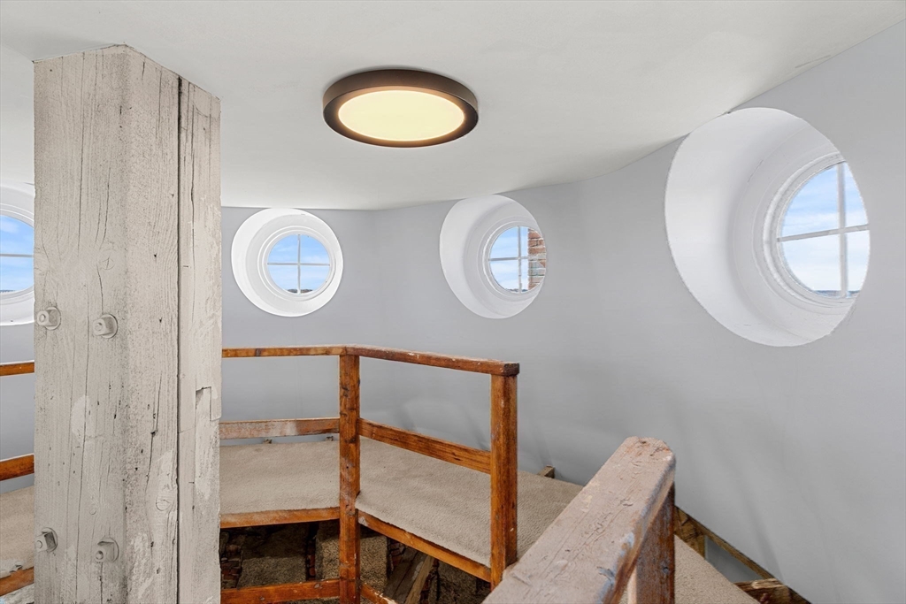 201 Thorndike # 312 Unit: 2-312