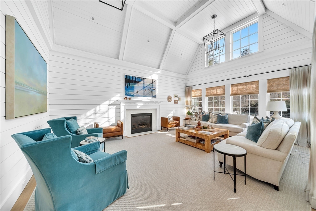 79 Walnut Rd
