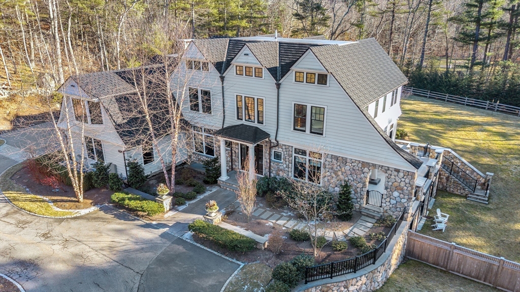 79 Walnut Rd