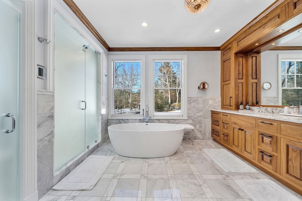 79 Walnut Rd