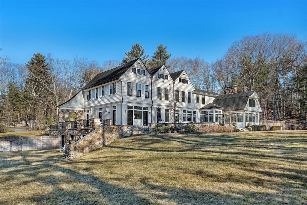 79 Walnut Rd