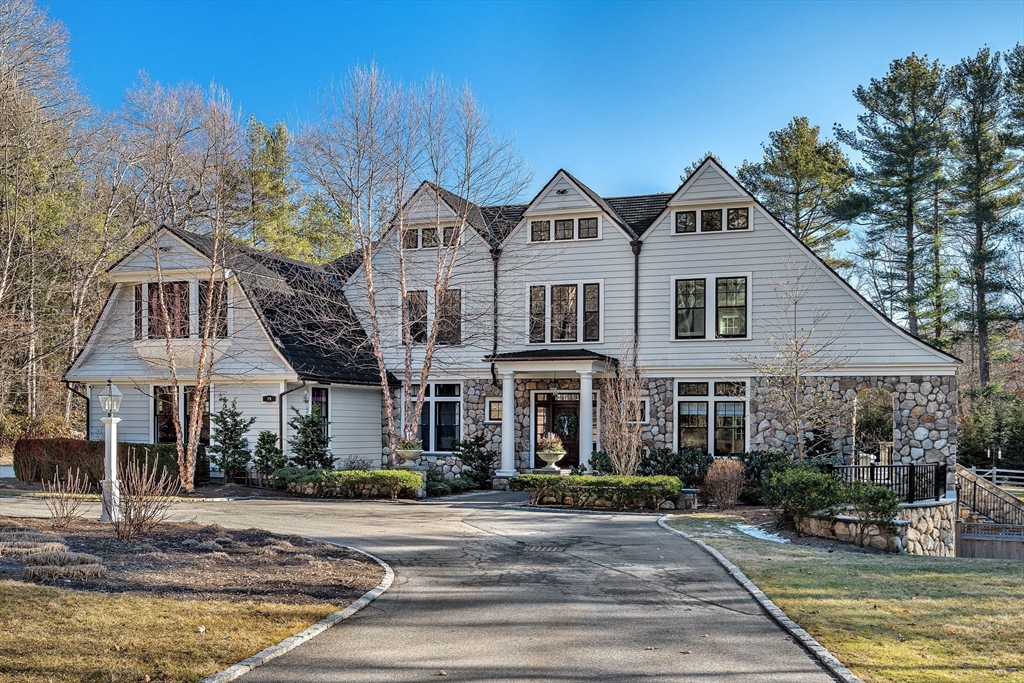 79 Walnut Rd