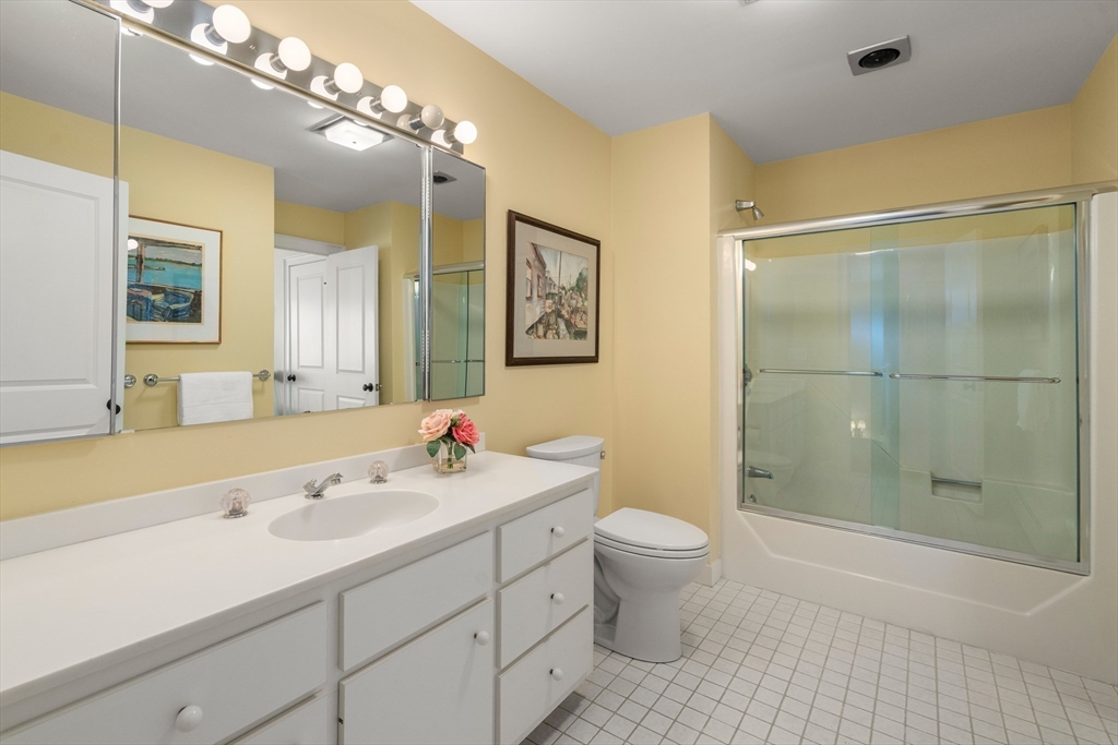 333 Goddard Ave # 333