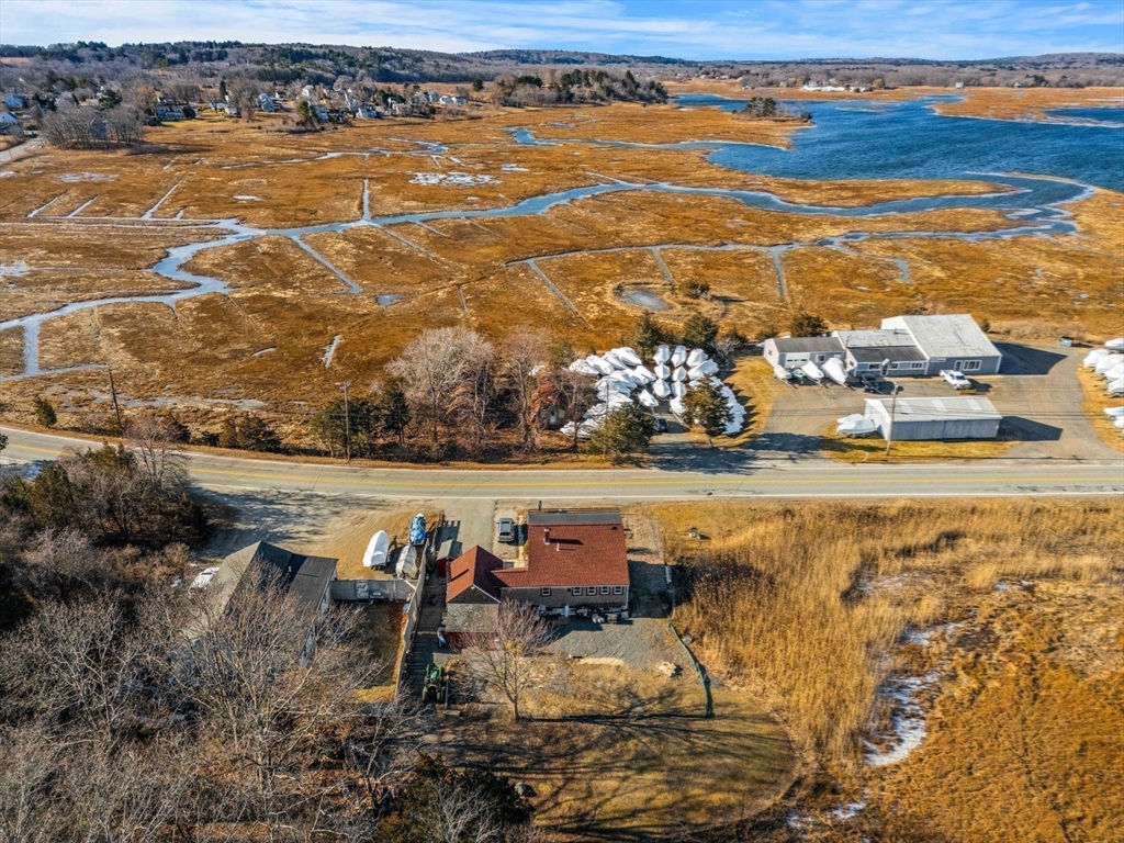 123 Jeffreys Neck Rd