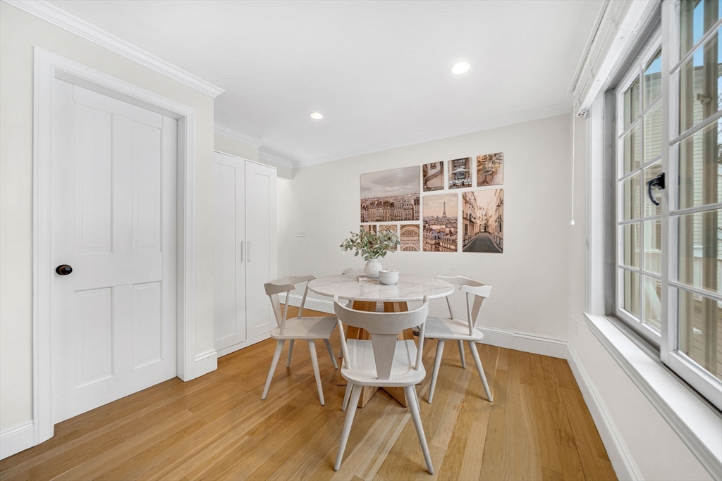 266 Langley Rd # 1