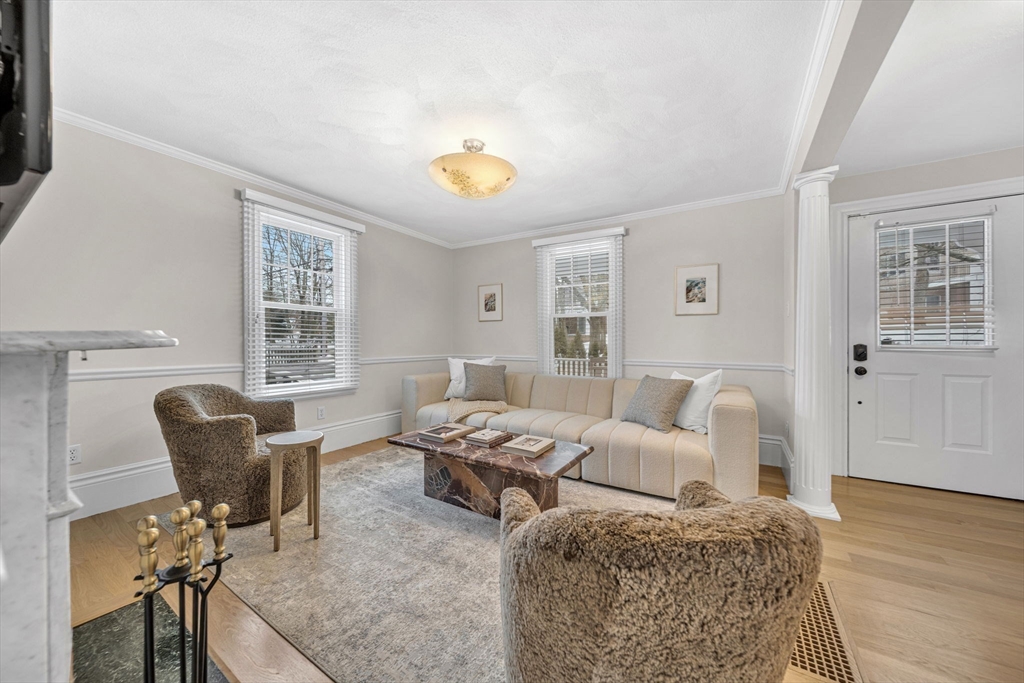 266 Langley Rd # 1