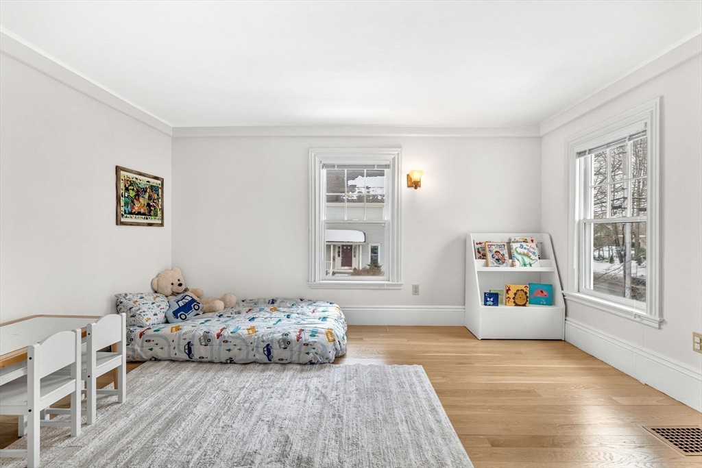 266 Langley Rd # 1
