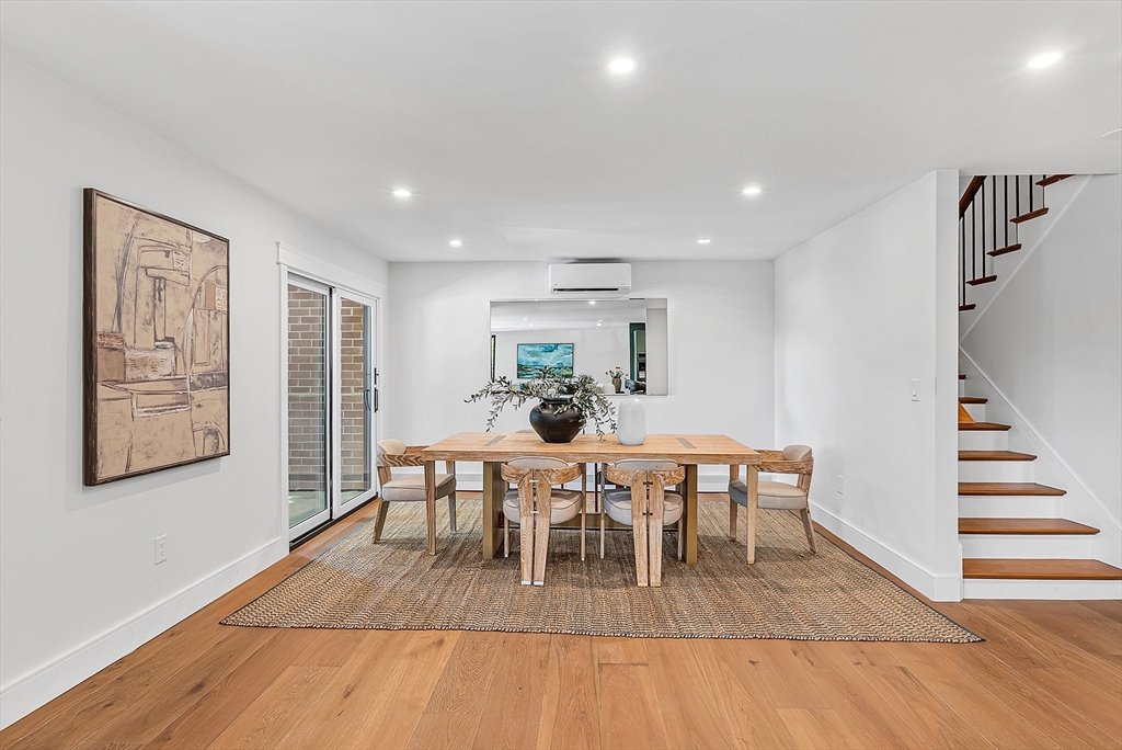 935 Washington St # 8