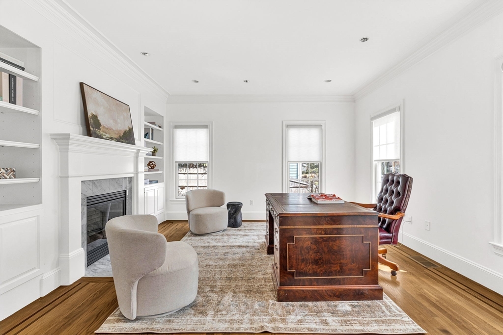 27 Garrison Rd