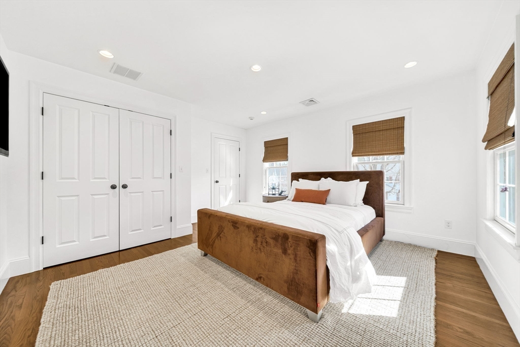 27 Garrison Rd