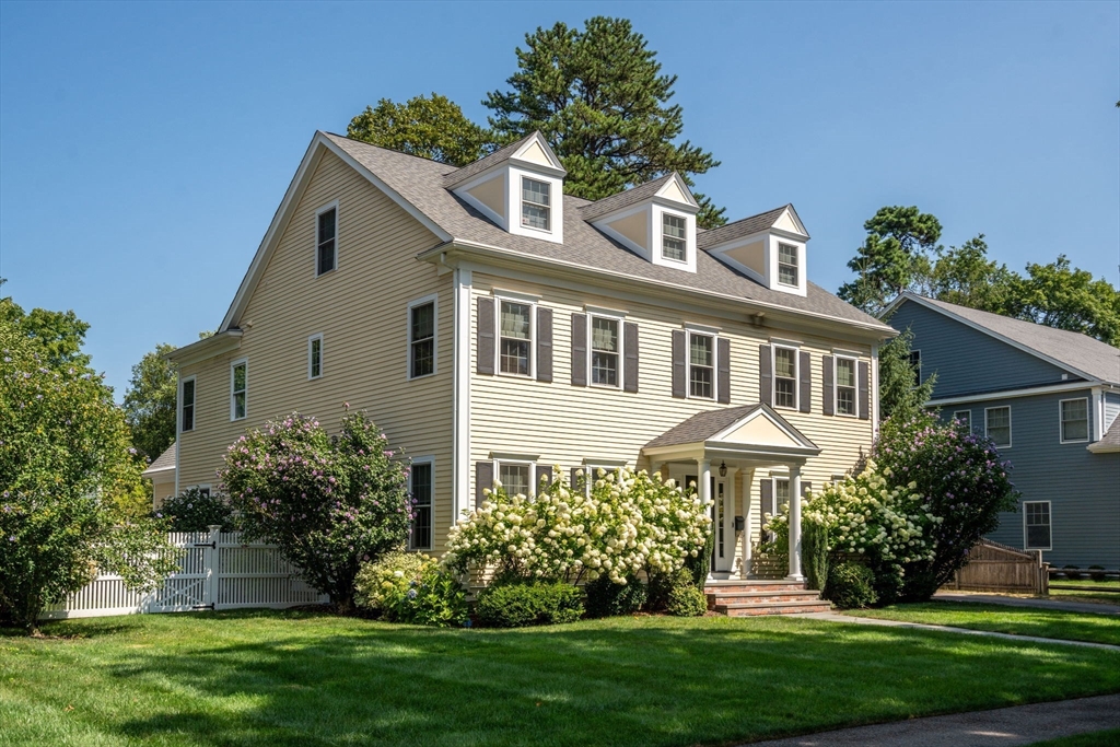 27 Garrison Rd