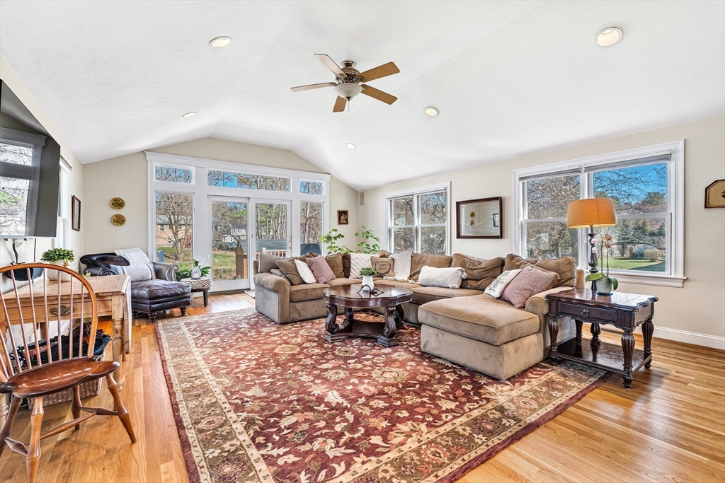 154 Holly Lane