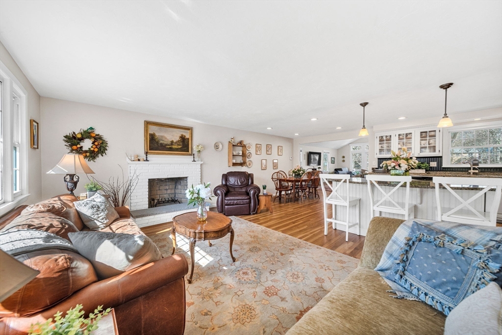 154 Holly Lane