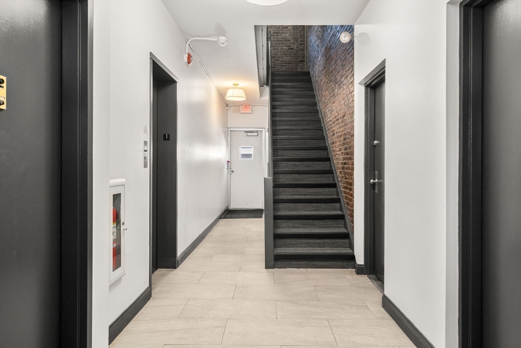 17 Bowdoin St Unit: 5B&C