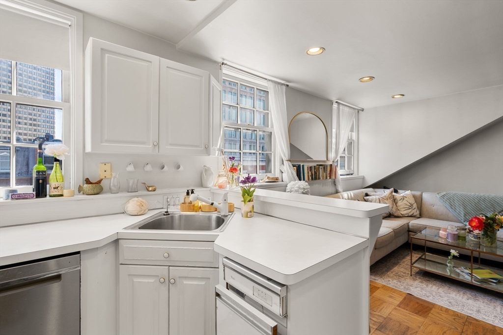 17 Bowdoin St Unit: 5B&C