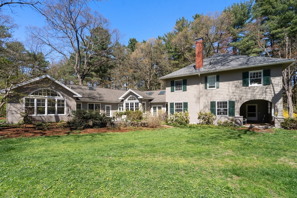 55 Glezen Ln
