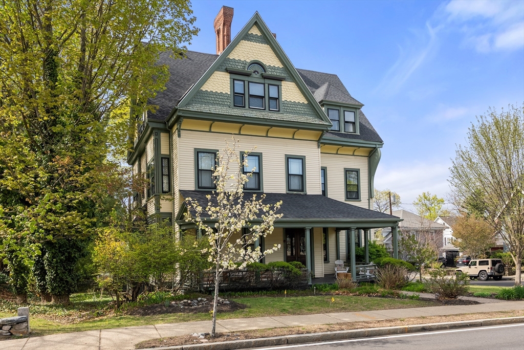 49 Grove St # 2