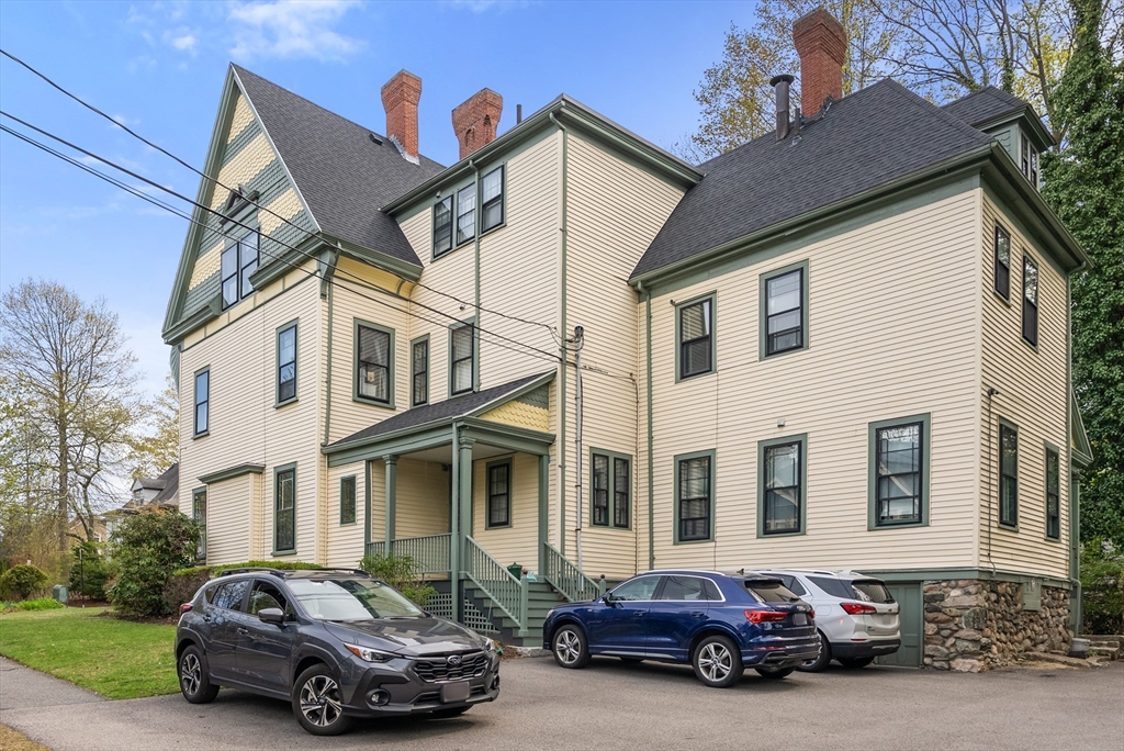 49 Grove St # 2