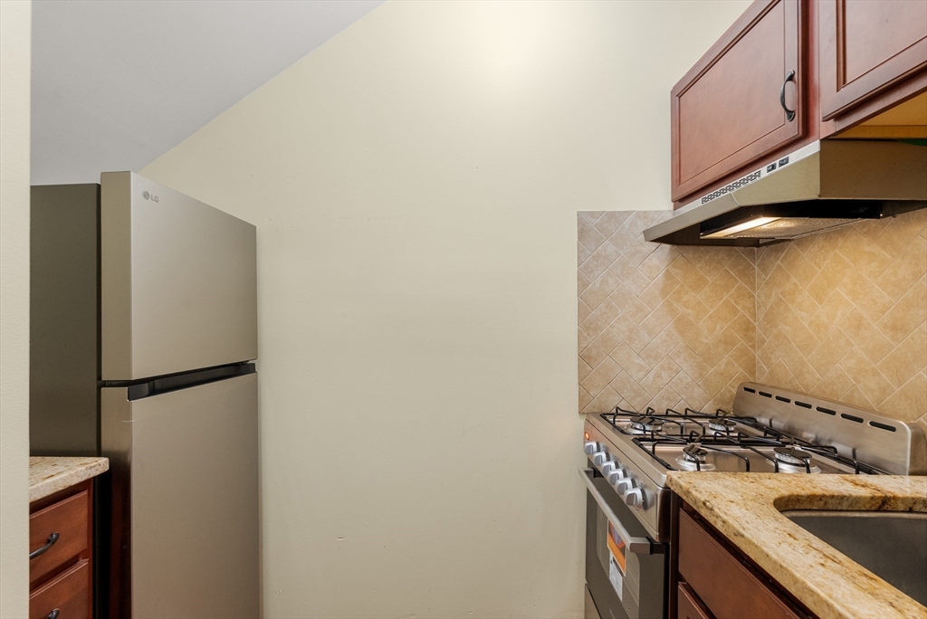 49 Grove St # 2