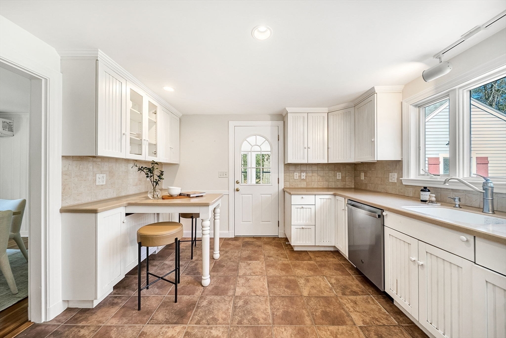 10 Bennett Rd