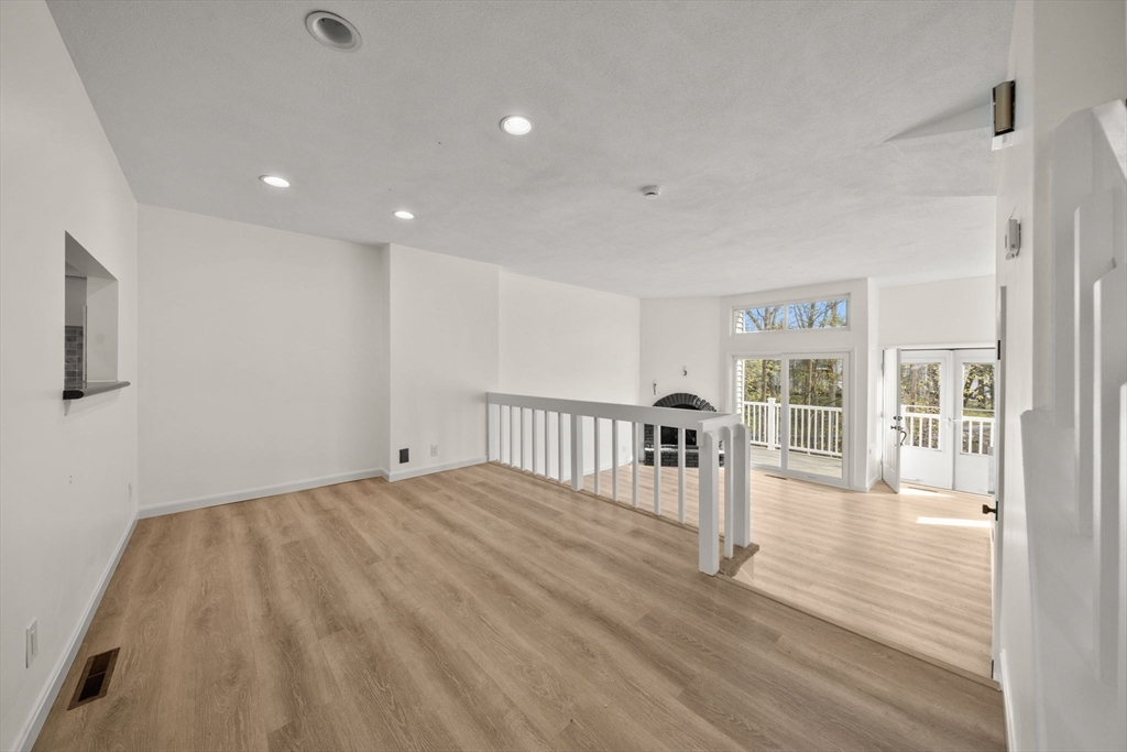 255 North Rd # 10