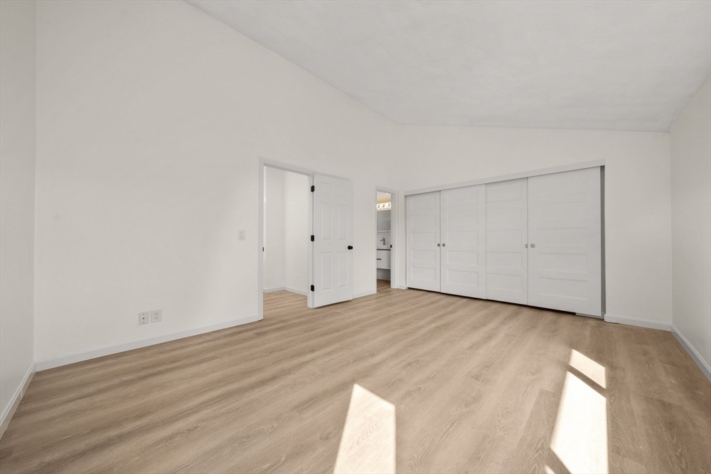 255 North Rd # 10