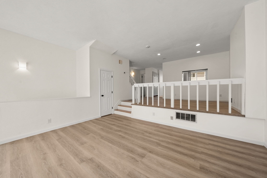 255 North Rd # 10