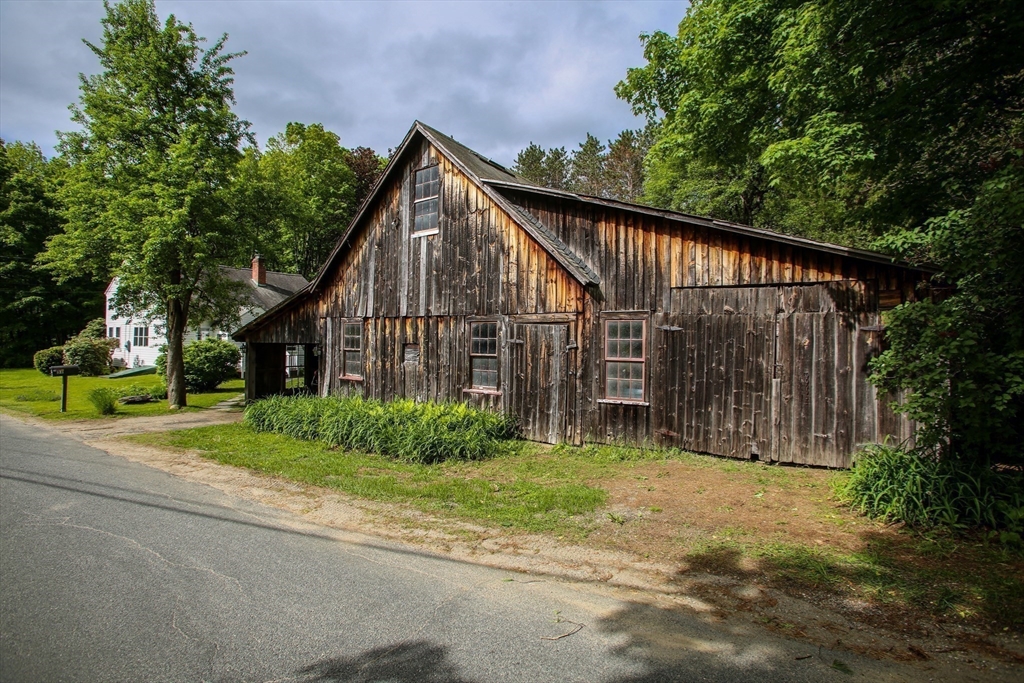 31 W Oxbow Rd
