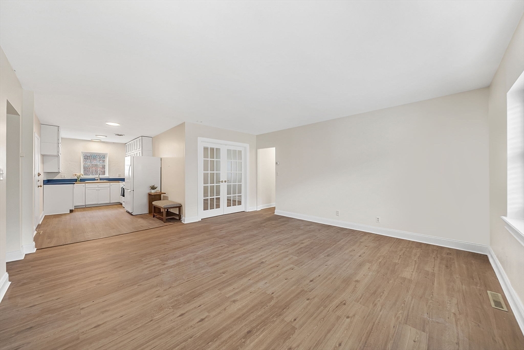 198 Lake Shore Road # 2