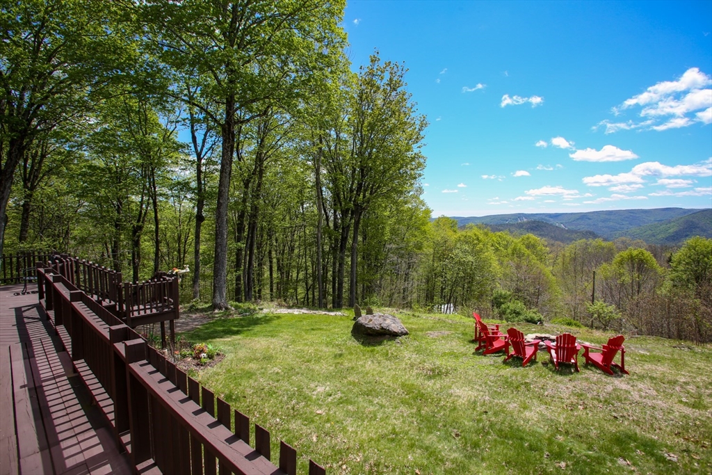 421 Legate Hill Rd