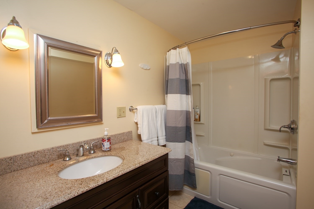 421 Legate Hill Rd