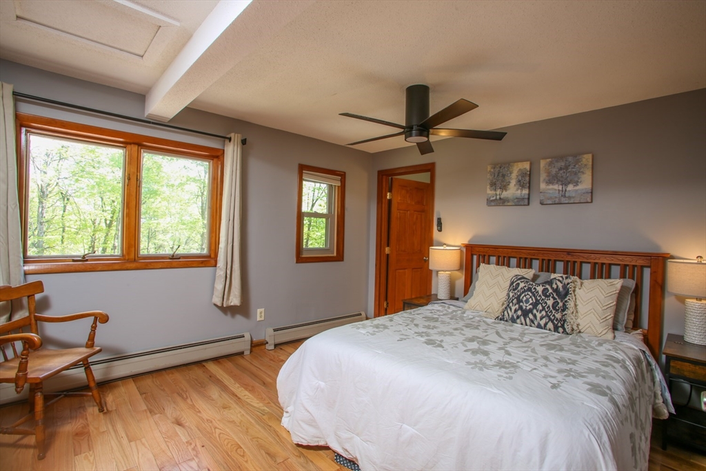 421 Legate Hill Rd