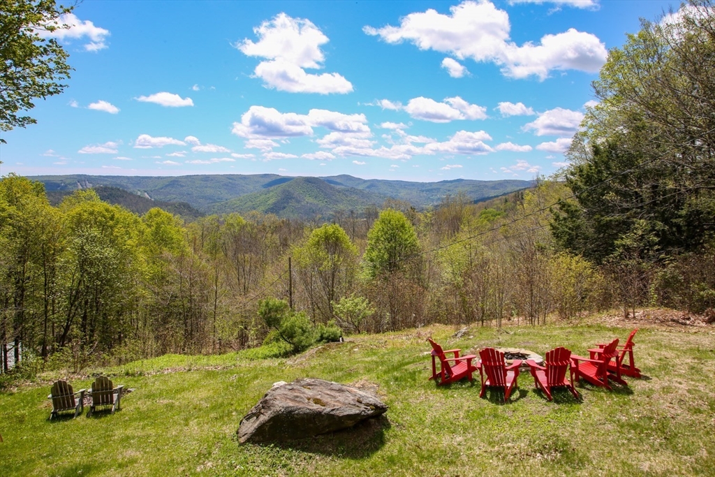 421 Legate Hill Rd