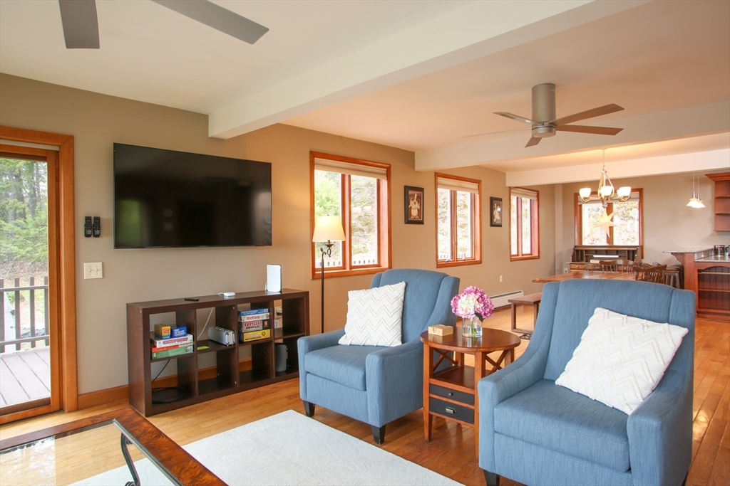 421 Legate Hill Rd