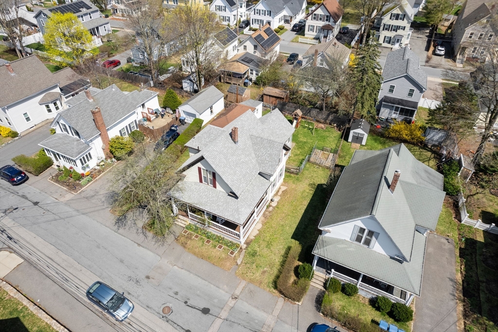 12 Western Ave