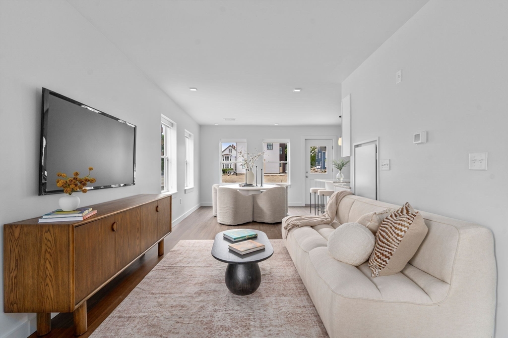 3 Wilson St # 3