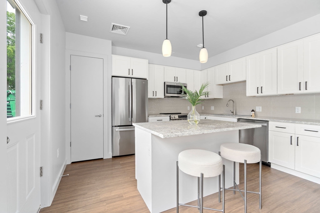 3 Wilson St # 3