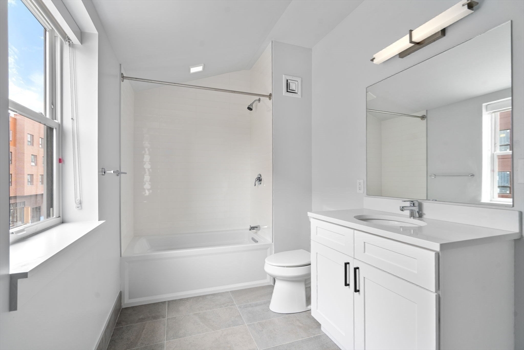 3 Wilson St # 3
