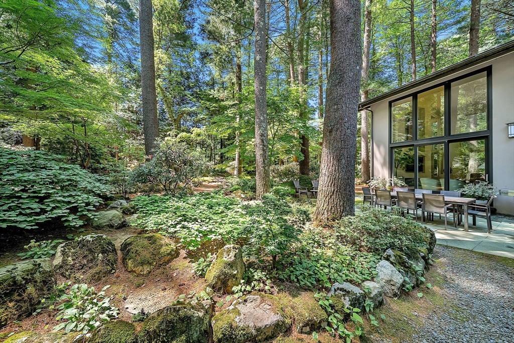 6 Baldwin Circle