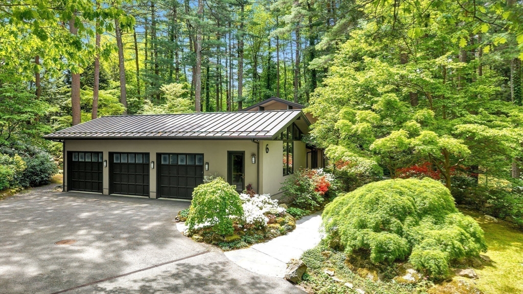 6 Baldwin Circle