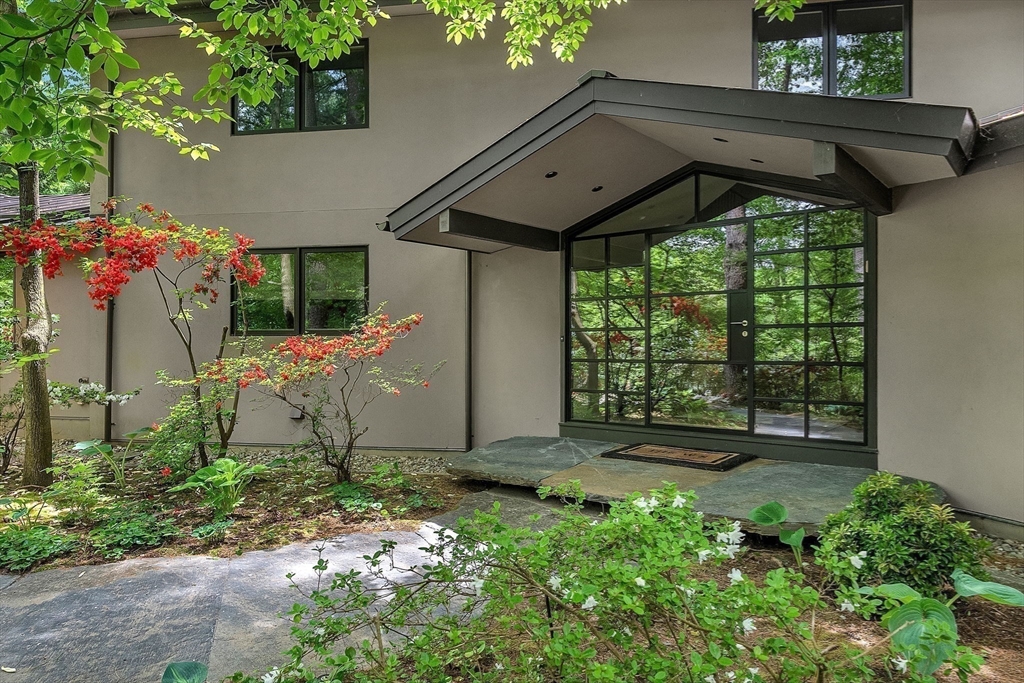 6 Baldwin Circle
