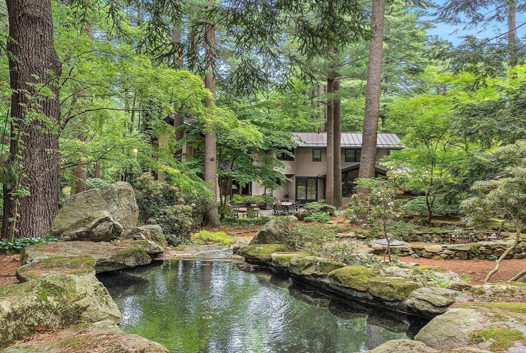 6 Baldwin Circle