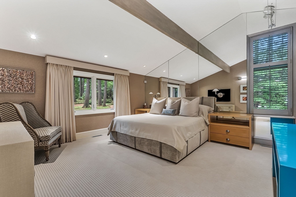 6 Baldwin Circle