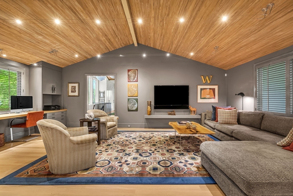 6 Baldwin Circle