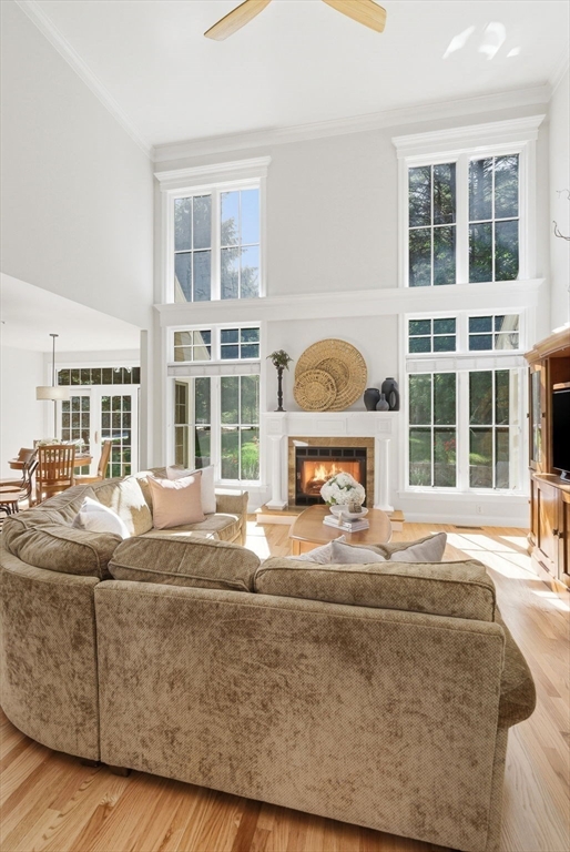 72 Sterling Ln