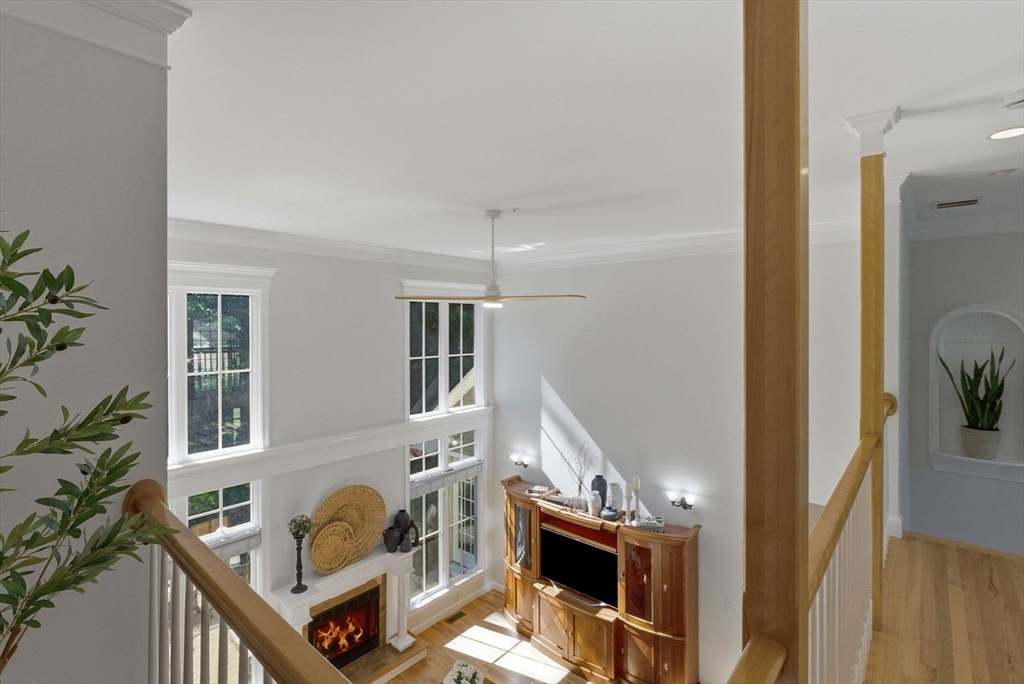 72 Sterling Ln