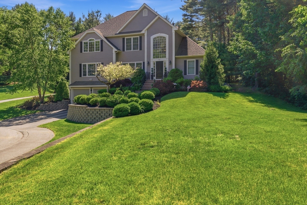 72 Sterling Ln